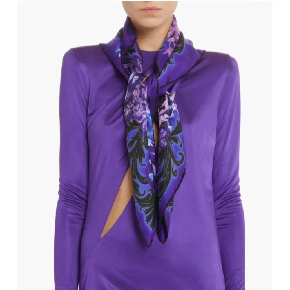 Versace Orchid Print 100% Silk Square Purple Black Scarf Rtl $525 New with Tags